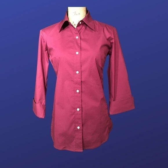 DEVON & JONES Stretch Poplin Button-down Blouse, BERRY, NWT, Size L - Picture 1 of 7